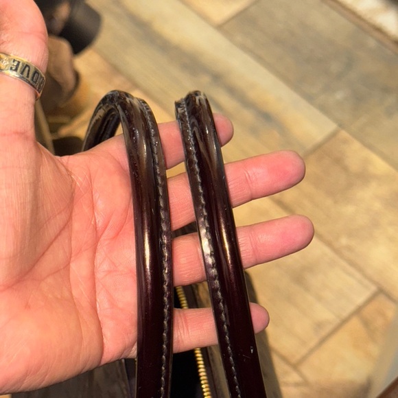 Louis Vuitton merlot Vernis Satchel with Signature Monogram - Picture 8 of 14